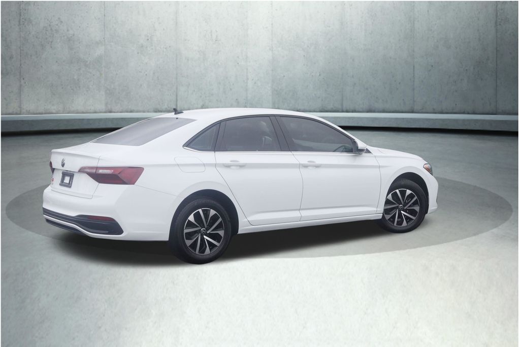 Used 2023 Volkswagen Jetta Sedan