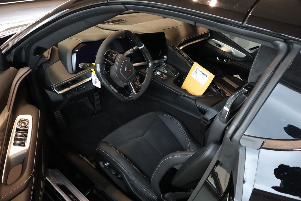 Thumbnail: 2025 Chevrolet Corvette - 12
