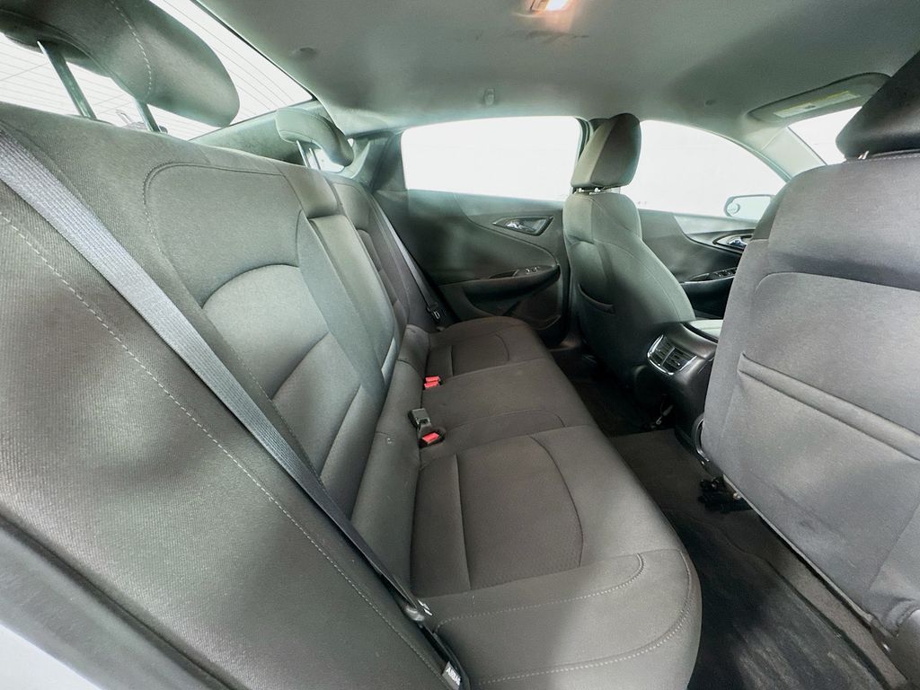 Used Car 2018 Chevrolet Malibu  Lt For Sale Under $12,000 In Austin, Texas