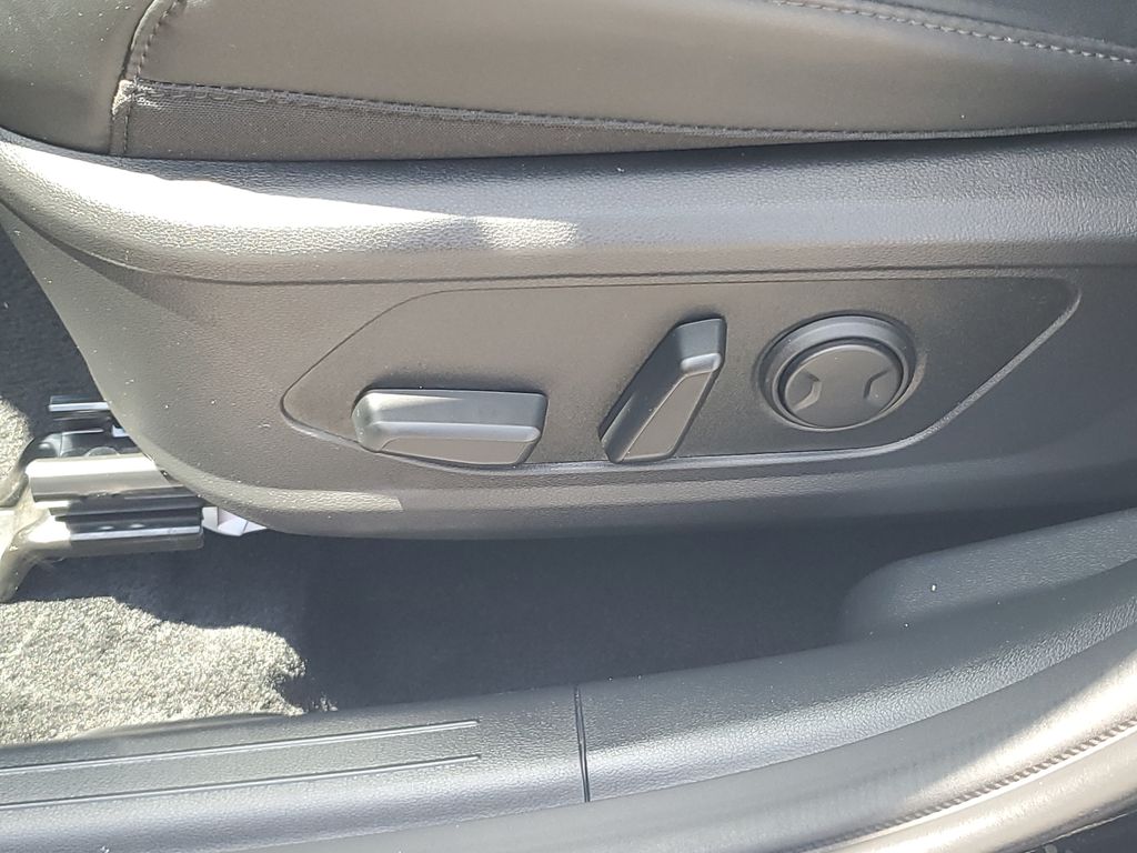 Certified Used 2024 Black Hyundai XRT image 17