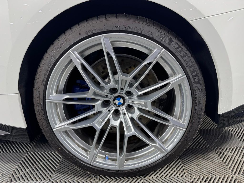 Thumbnail: 2025 BMW M4 - 6