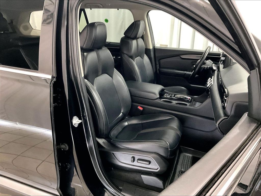2023 Honda Pilot — photo 11
