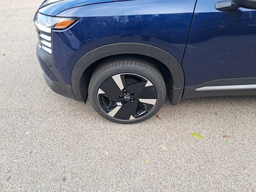 2026 Nissan Kicks SR Blue at John Sisson Motors