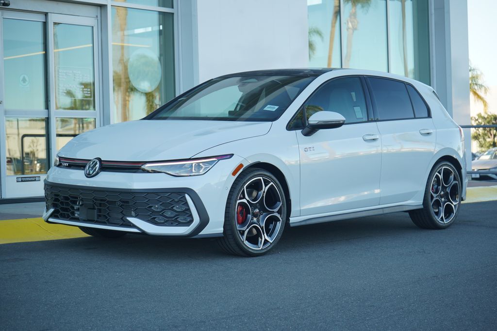 Thumbnail: 2026 Volkswagen Golf - 1
