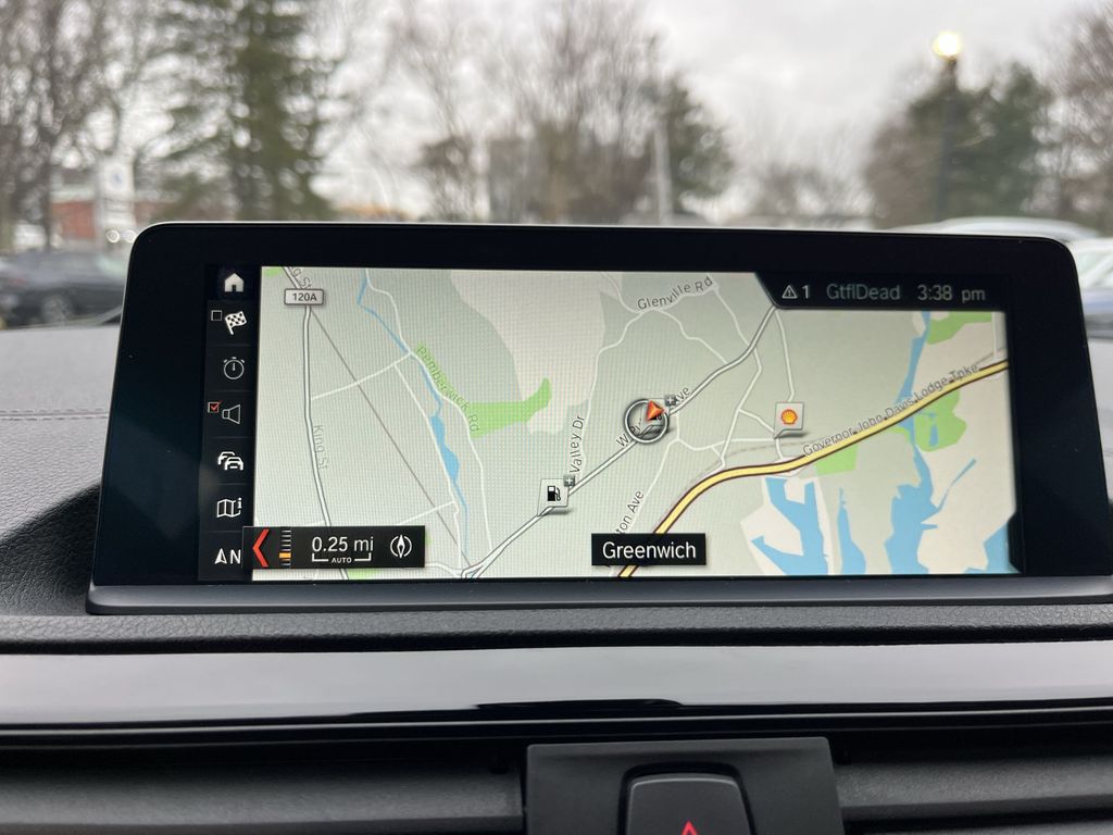 Thumbnail: 2021 BMW M2 - 18