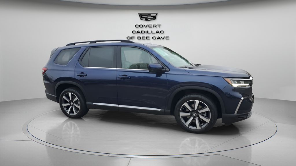 Used Car 2025 Honda Pilot  Touring For Sale Under $50,000 In Austin, Texas