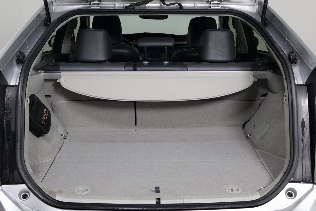 Thumbnail: 2012 Toyota Prius - 14