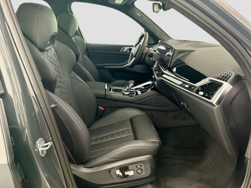 Thumbnail: 2026 BMW X5 - 19