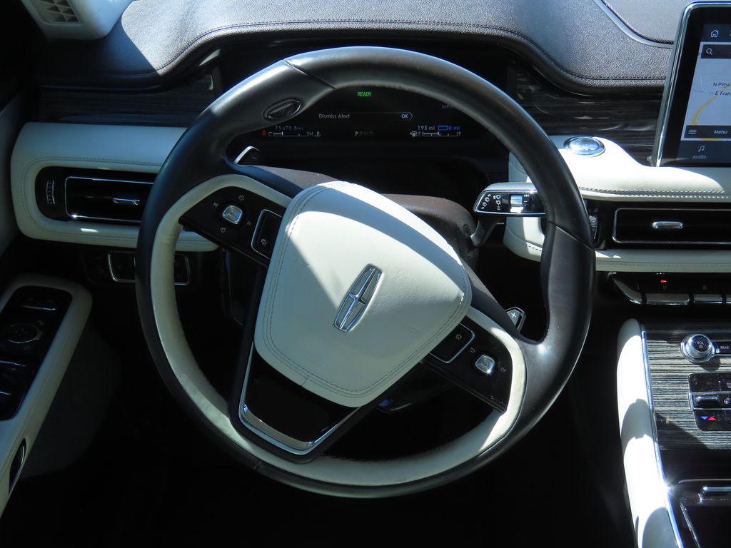 Used 2020 Gray Lincoln Black Label Grand Touring image 6