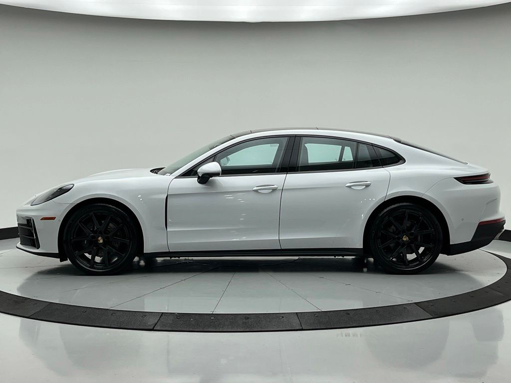 Thumbnail: 2025 Porsche Panamera - 2