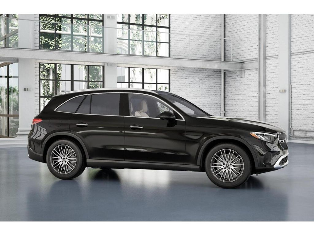 2025 Mercedes-Benz GLC 300 14