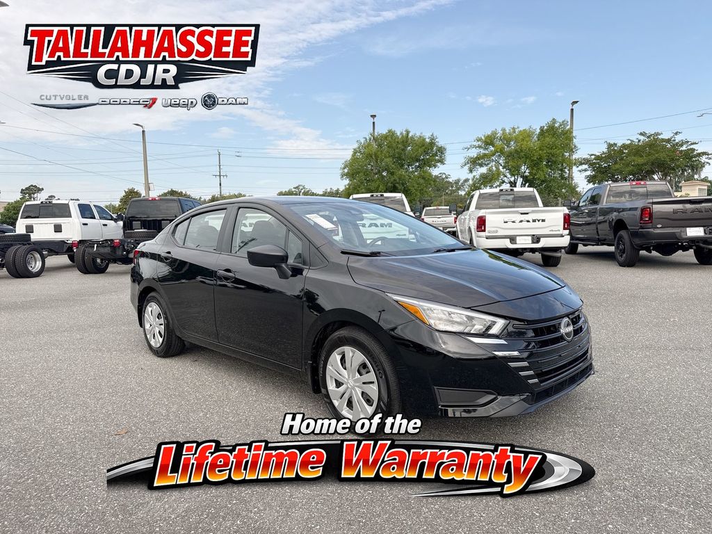 Super Black 2025 Nissan Versa Sedan Front-Wheel Drive Continuously Variable Transmission