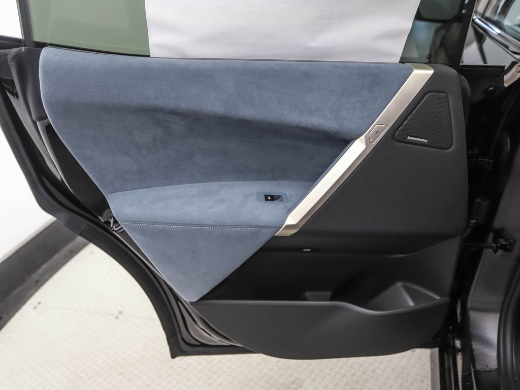 2026 BMW iX  19