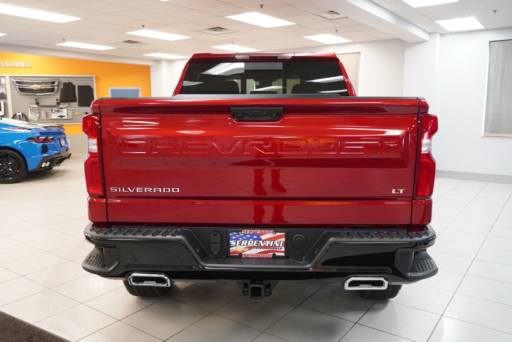 View vehicle photo 7