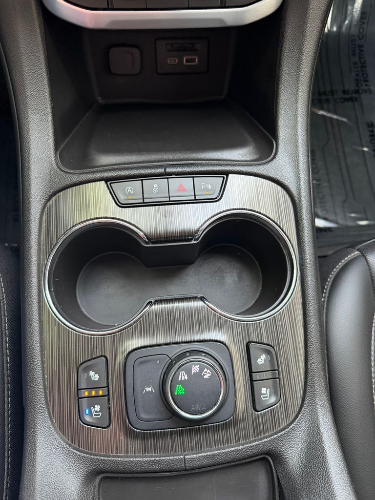 Used 2021 GMC Acadia SUV