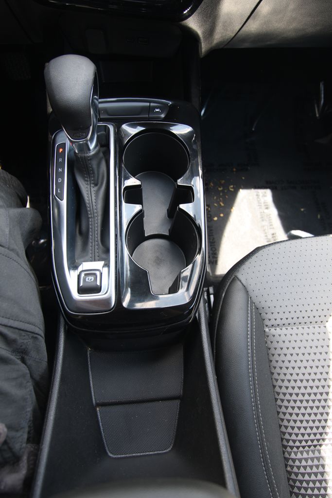 Used 2024 Chevrolet Trax SUV