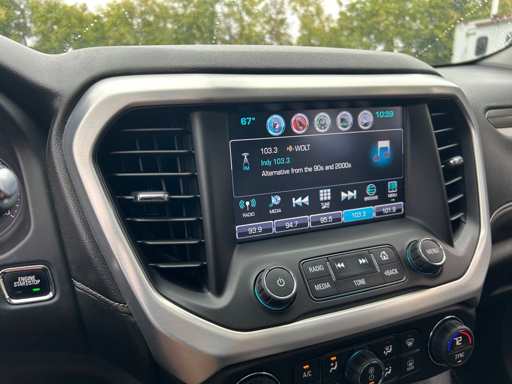Thumbnail: 2018 GMC Acadia - 31