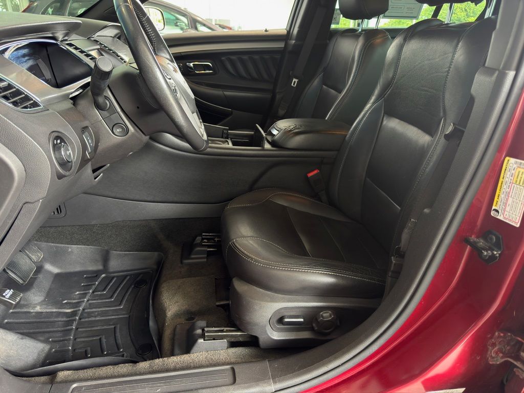 2013 Ford Taurus SEL - 9