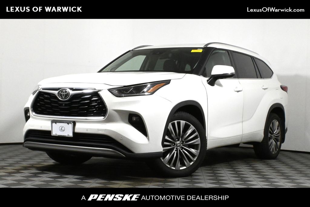 Thumbnail: 2020 Toyota Highlander - 1