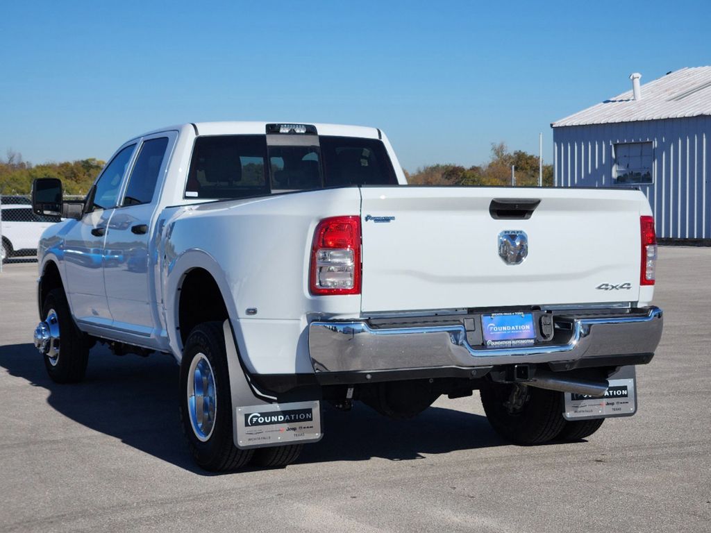 2024 Ram 3500 Tradesman 3