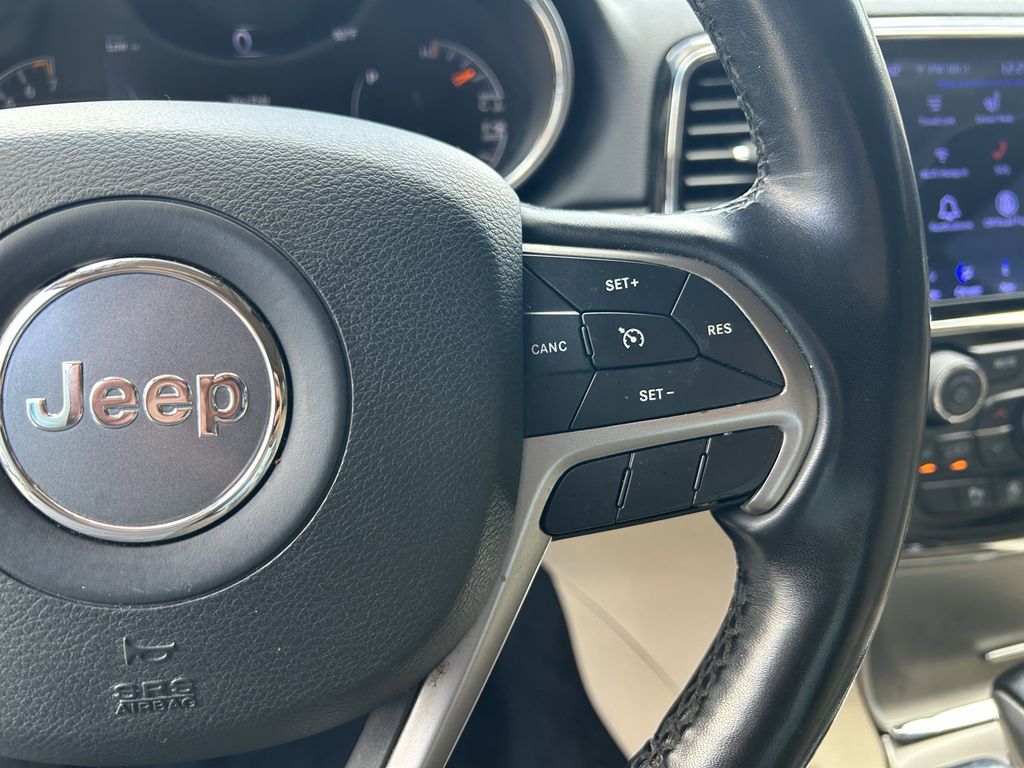 2021 Jeep Grand Cherokee Limited Gray at DeMontrond Auto Country