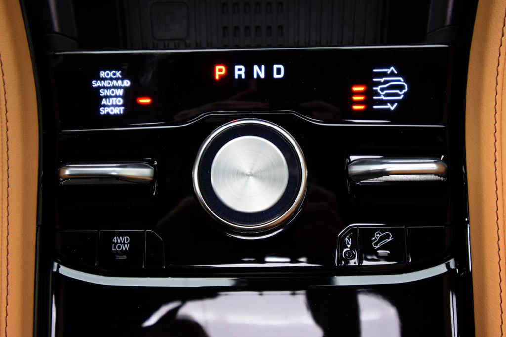 new 2026 Jeep Grand Cherokee car, priced at $61,089