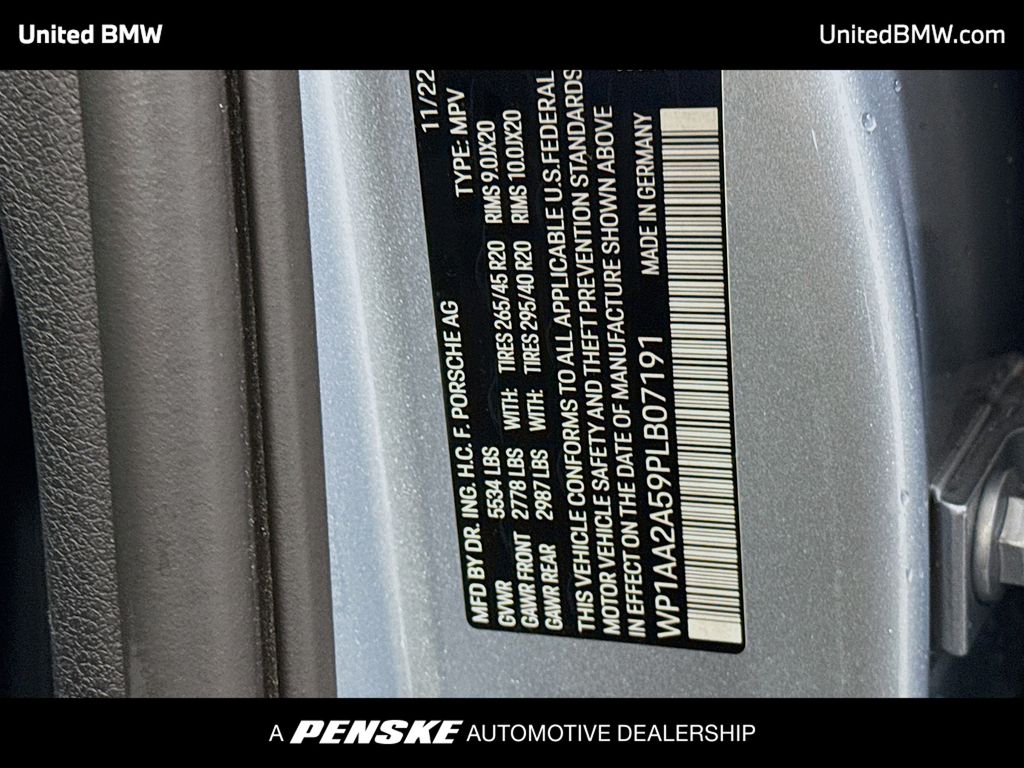 Thumbnail: 2023 Porsche Macan - 15