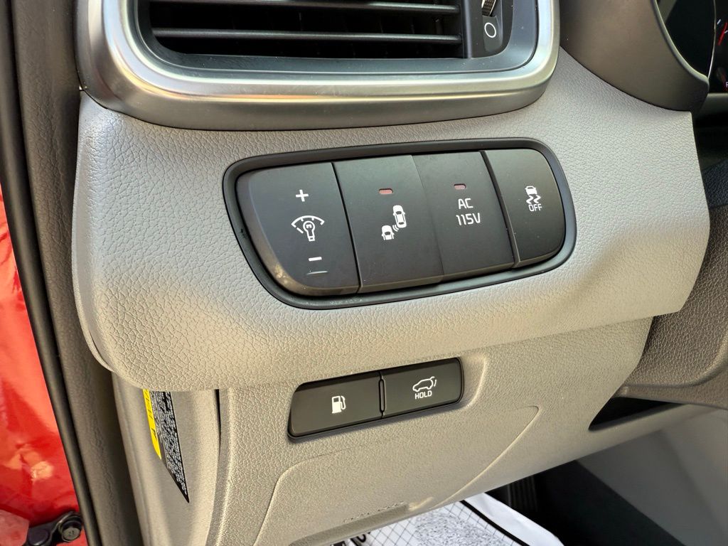 Thumbnail: 2018 Kia Sorento - 11