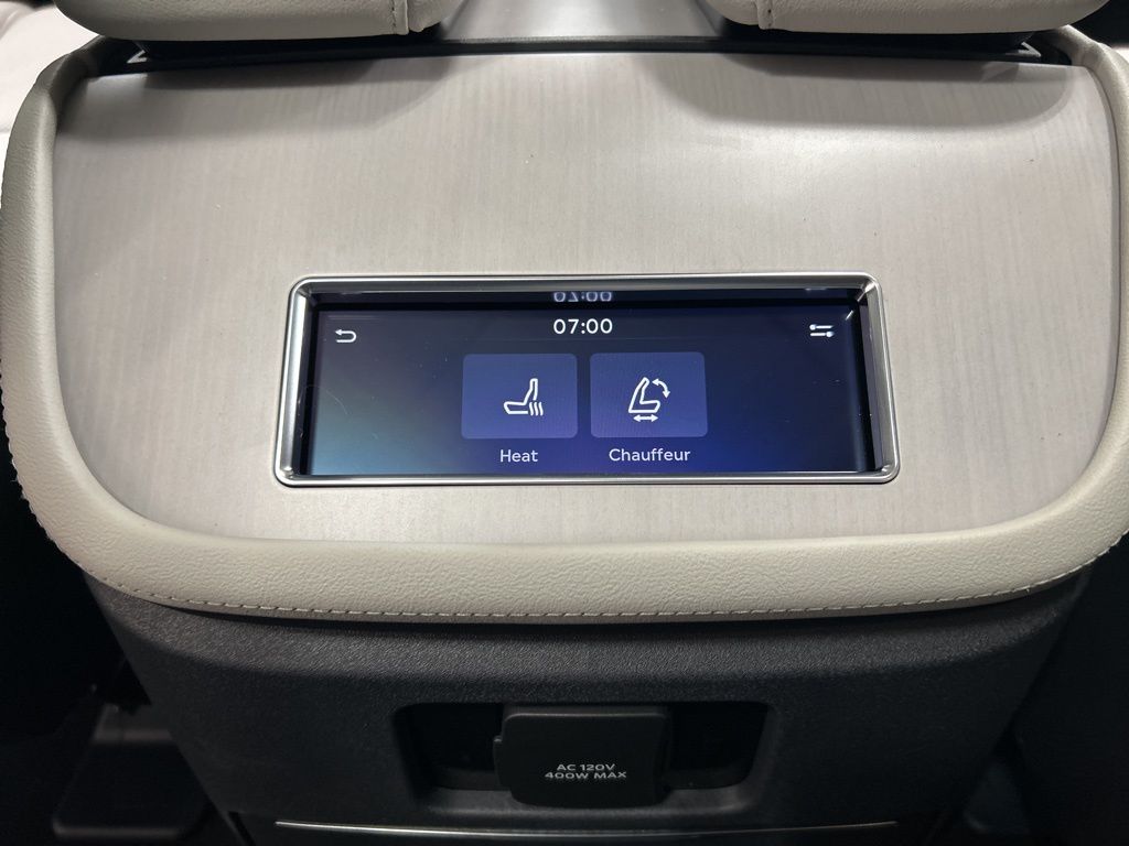 new 2026 Lincoln Navigator L car, priced at $109,365