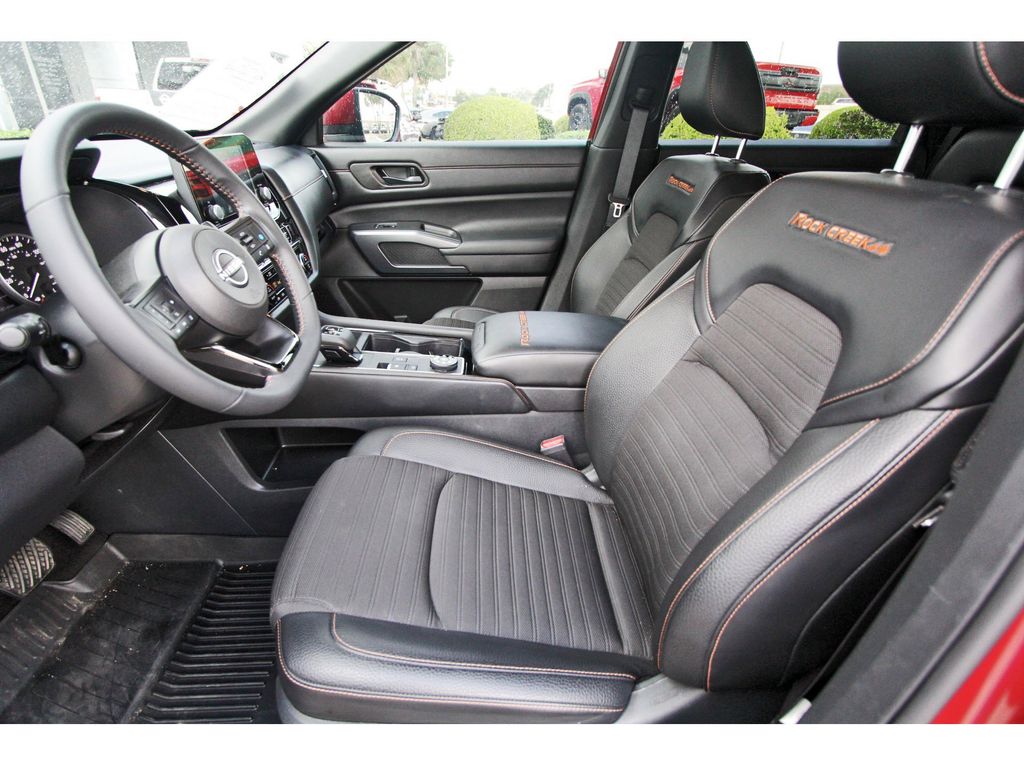 2024 Nissan Pathfinder Rock Creek - 5