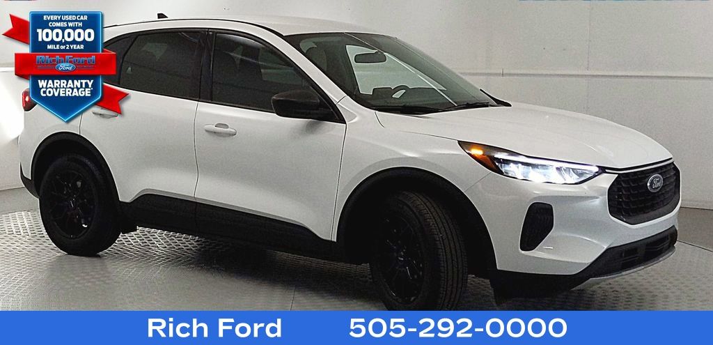 Oxford White 2025 Ford Escape Active FWD SUV / Crossover Front-Wheel Drive 8-Speed Automatic