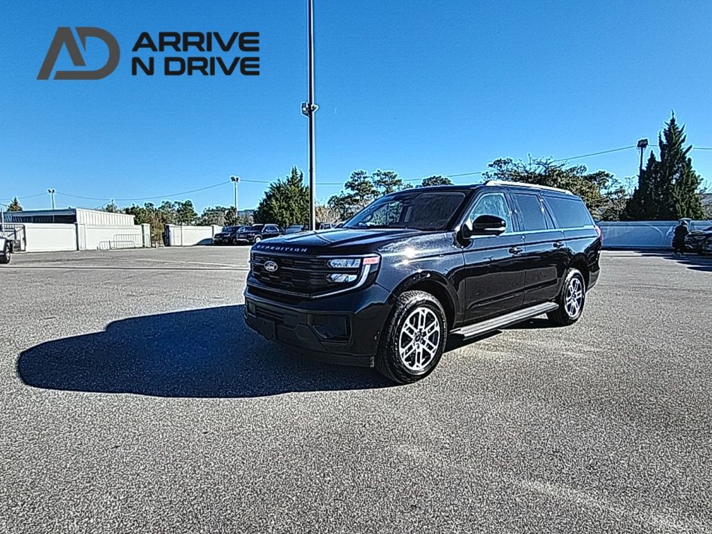 2025 Ford Expedition MAX Active 4WD