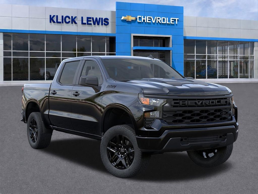 2026 Chevrolet Silverado 1500 Custom Trail Boss Black at Klick Lewis Buick Chevrolet