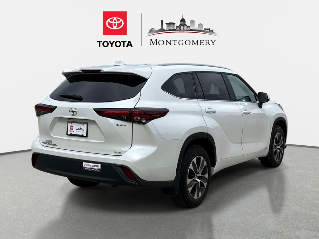 Used 2025 Toyota Highlander Hybrid SUV