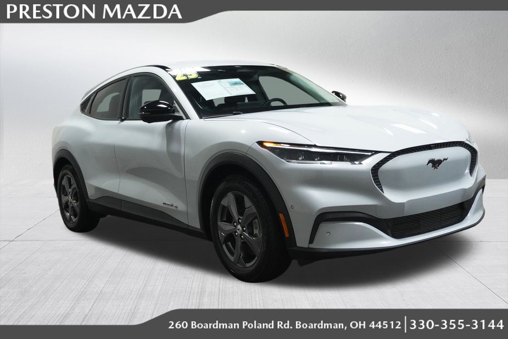 2023 Ford Mustang Mach-E Select AWD's photo