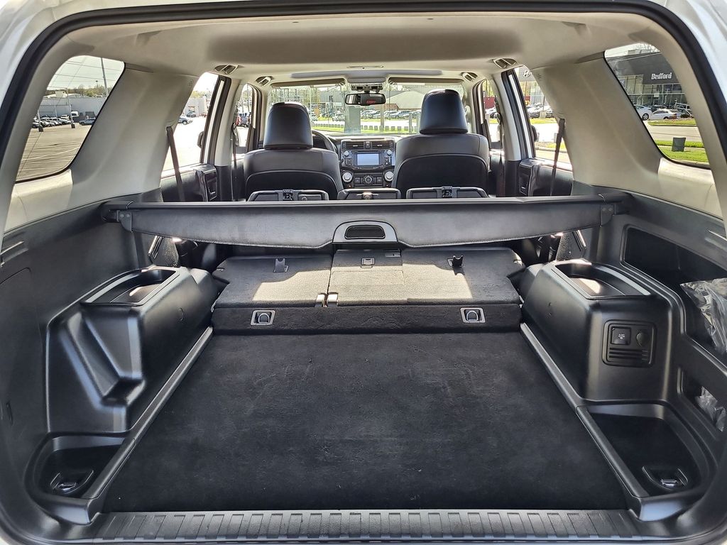 2018 Toyota 4Runner TRD Off Road 23