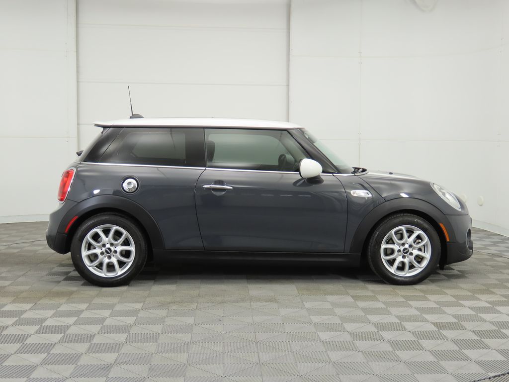 2017 MINI Cooper Base 4