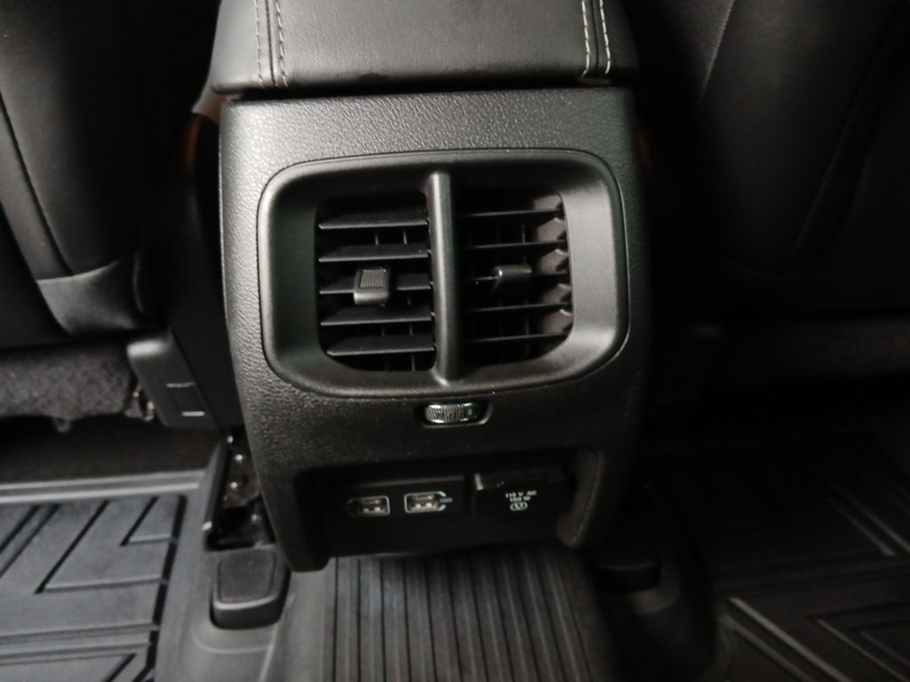 Used Car 2021 Jeep Cherokee  Latitude Lux For Sale Under $25,000 In Austin, Texas