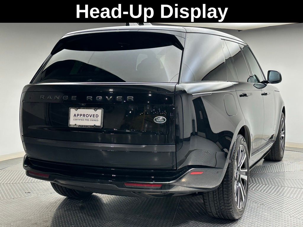 2023 Land Rover Range Rover SE 5