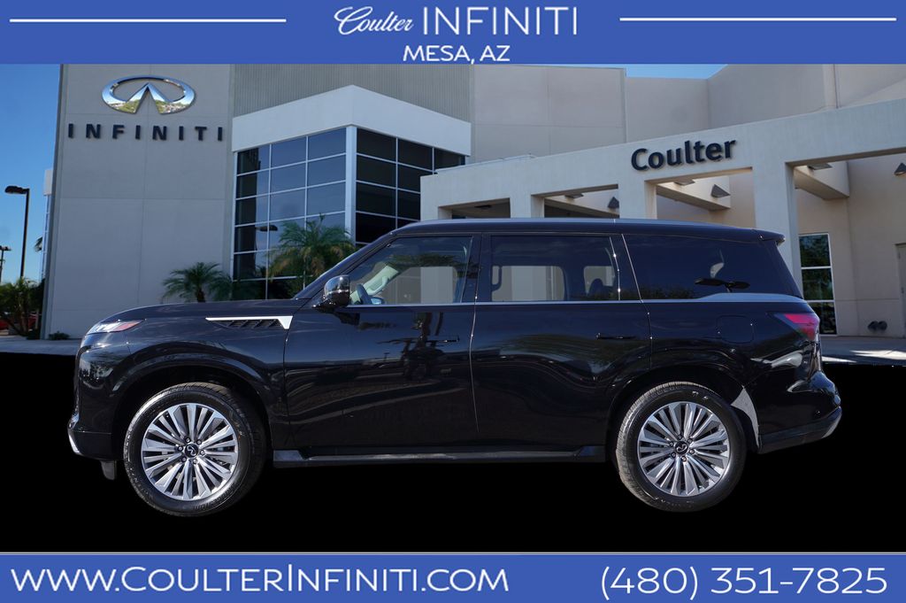 2025 INFINITI QX80 LUXE 2