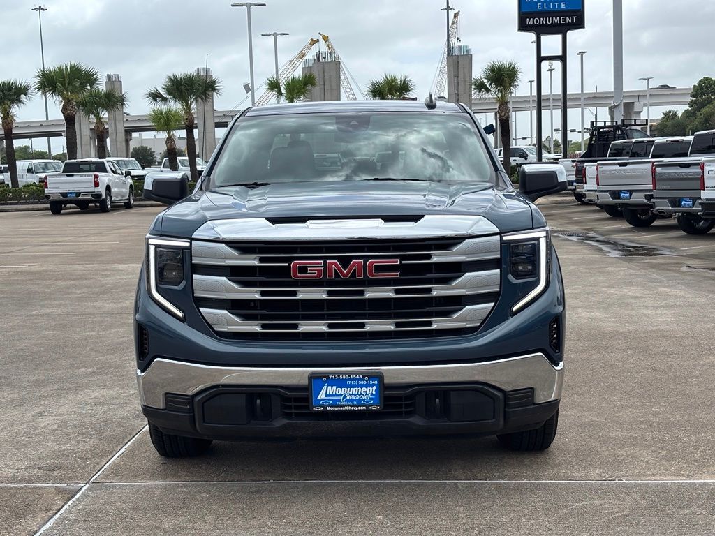 2024 GMC Sierra 1500 SLE - 1