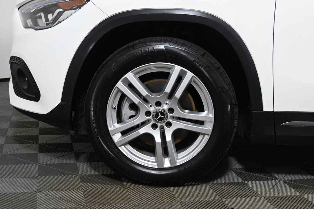 Thumbnail: 2023 Mercedes-Benz GLA - 11