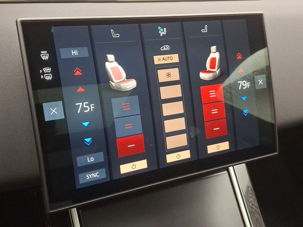 Thumbnail: 2026 Land Rover Range Rover Evoque - 13