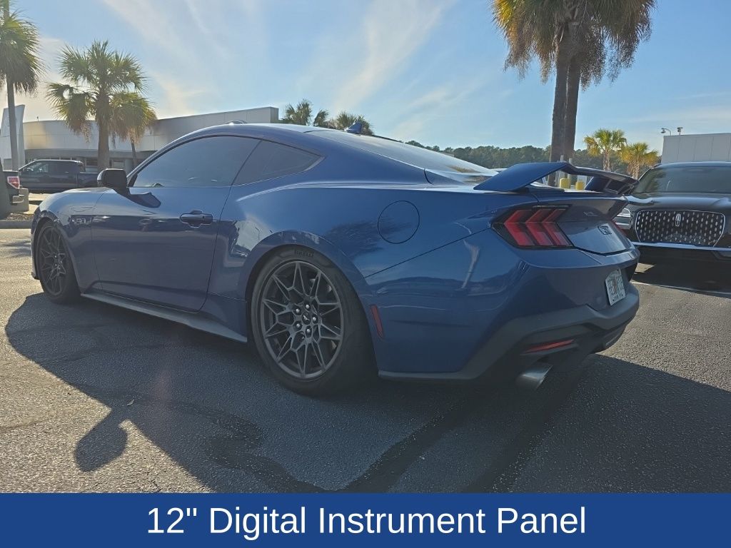 2024 Ford Mustang GT Fastback