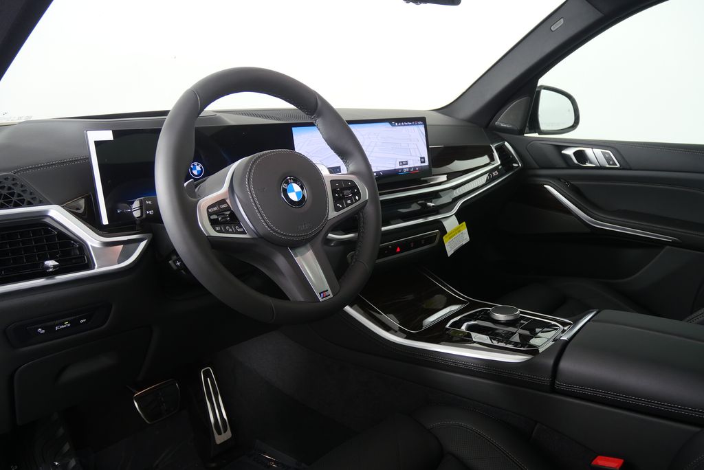 Thumbnail: 2026 BMW X5 - 27