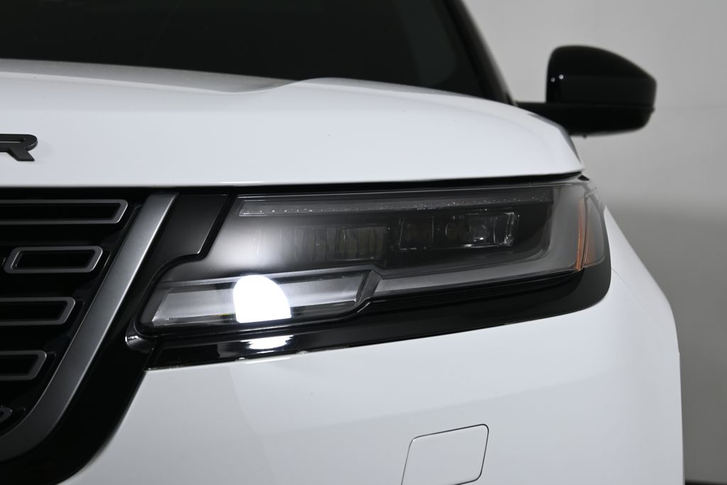 Thumbnail: 2025 Land Rover Range Rover Velar - 10