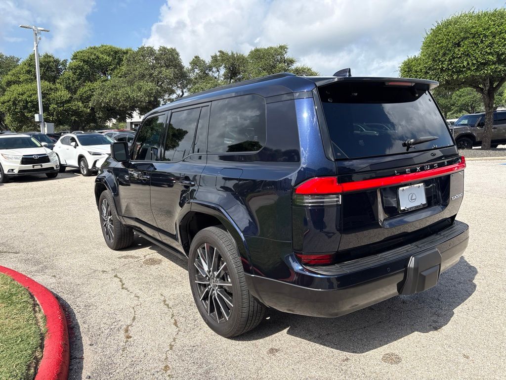 Thumbnail: 2025 Lexus GX - 3