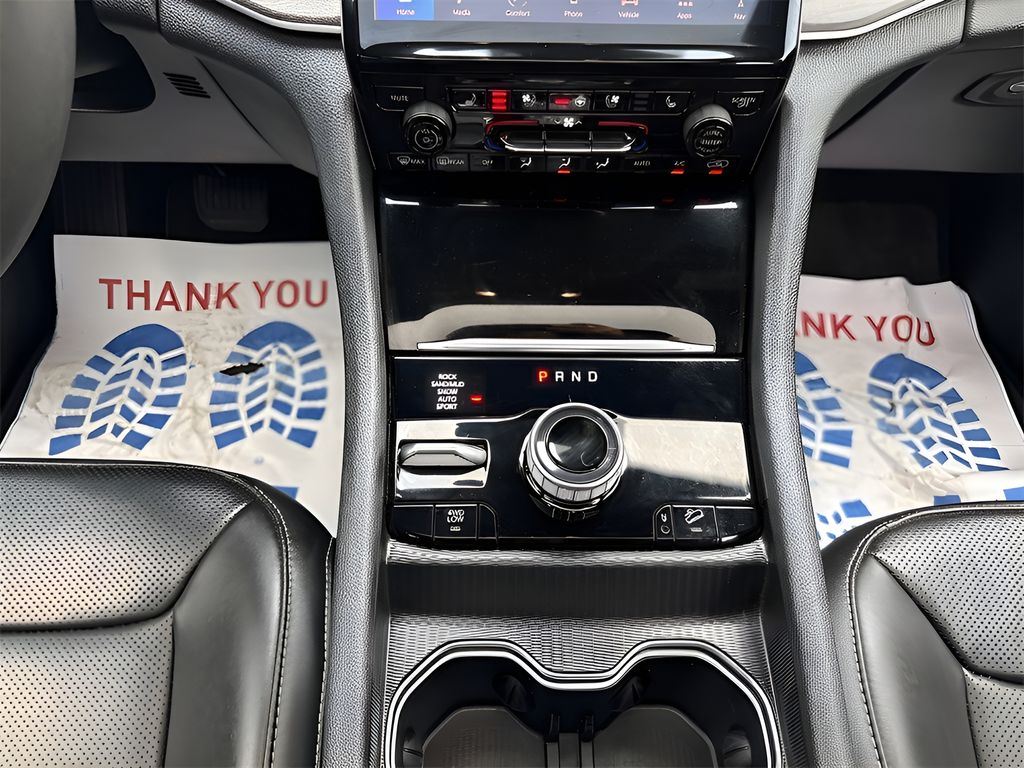 2025 Jeep Grand Cherokee