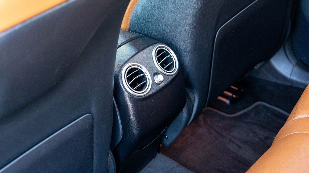 Used 2020 Mercedes-Benz GLC GLC 300 4D Sport Utility