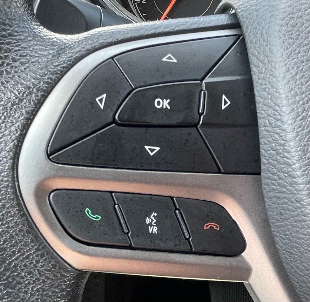 2019 Jeep Cherokee Latitude Red at Community Kia